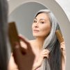 La transición natural al cabello blanco
